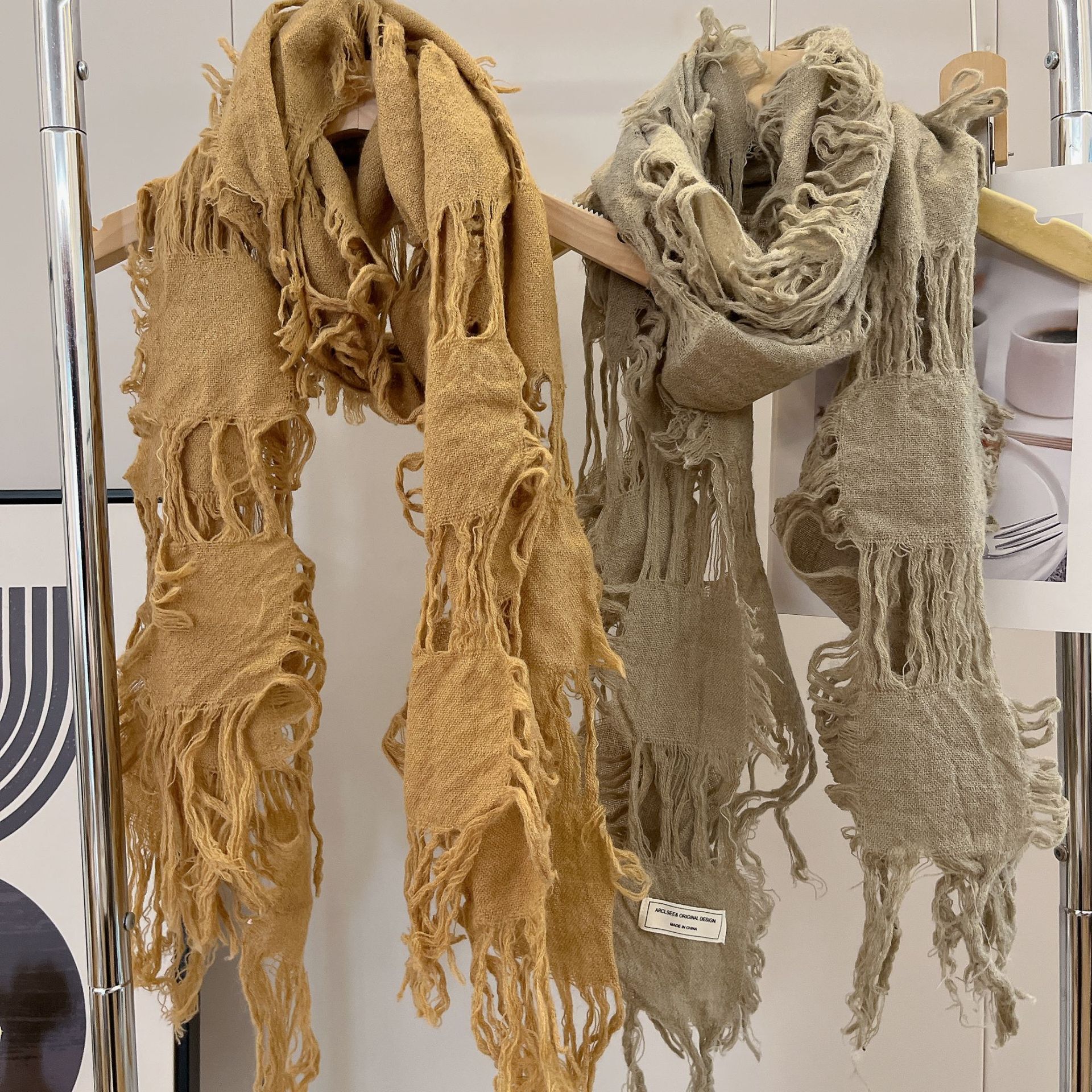 2025 New Fashion Ripped Hole T - đánh giá và giá Wool Scarf Men